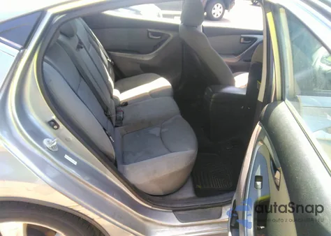 2012 Hyundai Elantra Gls (Ulsan Plant) z USA, uszkodzony, nr VIN KMHDH4AE0CU362656